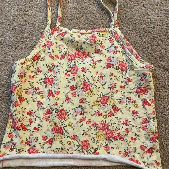 Crop Top - Picture 2 of 3